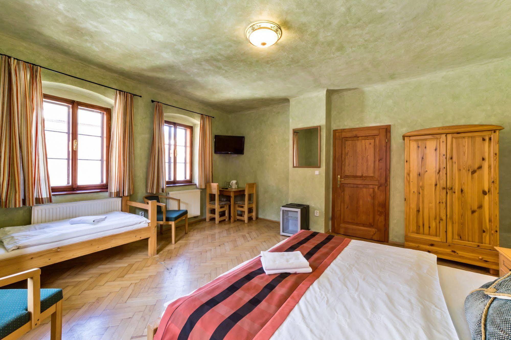 Pension U Hada Cesky Krumlov Luaran gambar